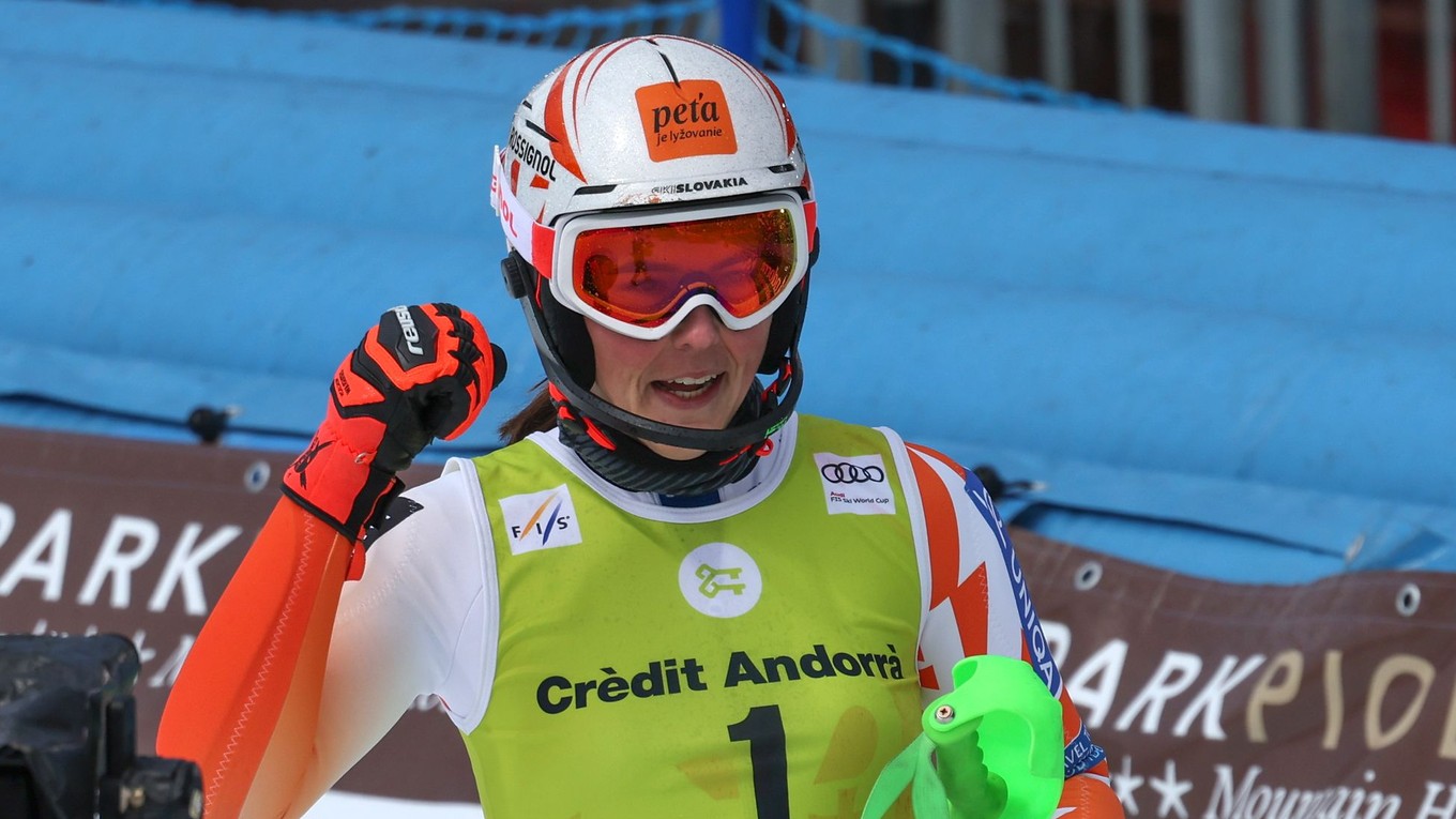 Petra Vlhová dnes ide 1. kolo obrovského slalomu v Soldeu.