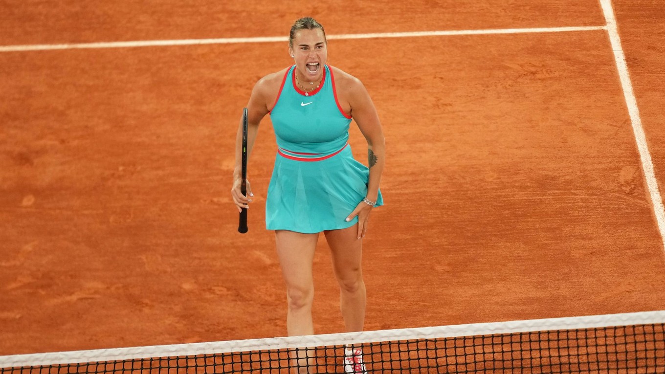 Bieloruská tenistka Aryna Sabalenková v semifinále Roland Garros 2025.