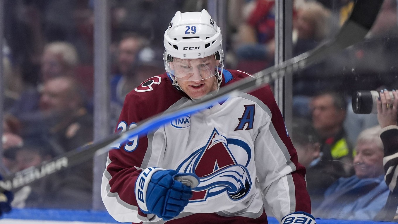 Nathan MacKinnon.
