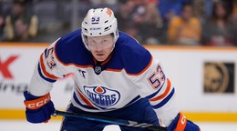 Kanadský hokejista Jeff Skinner.