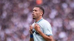 Alysson v drese Gremia.