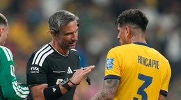 Rozhodca Slavko Vinčič počas MS vo futbale 2026.