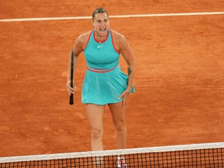 Bieloruská tenistka Aryna Sabalenková v semifinále Roland Garros 2025.
