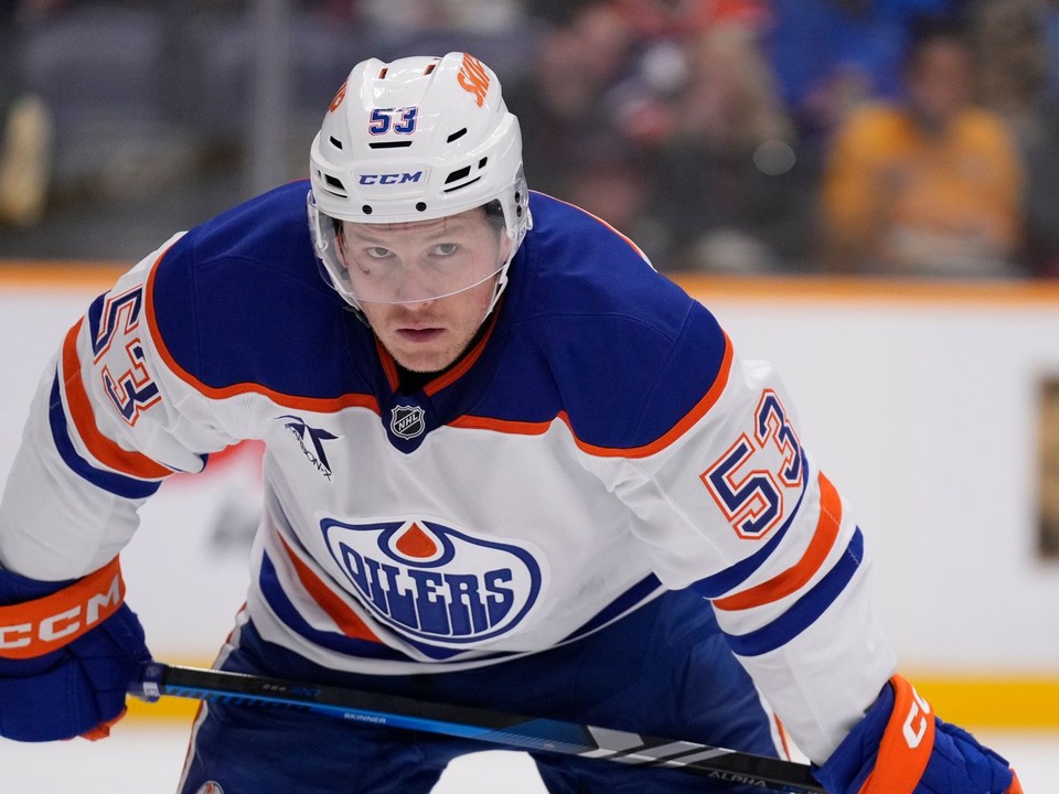 Kanadský hokejista Jeff Skinner.