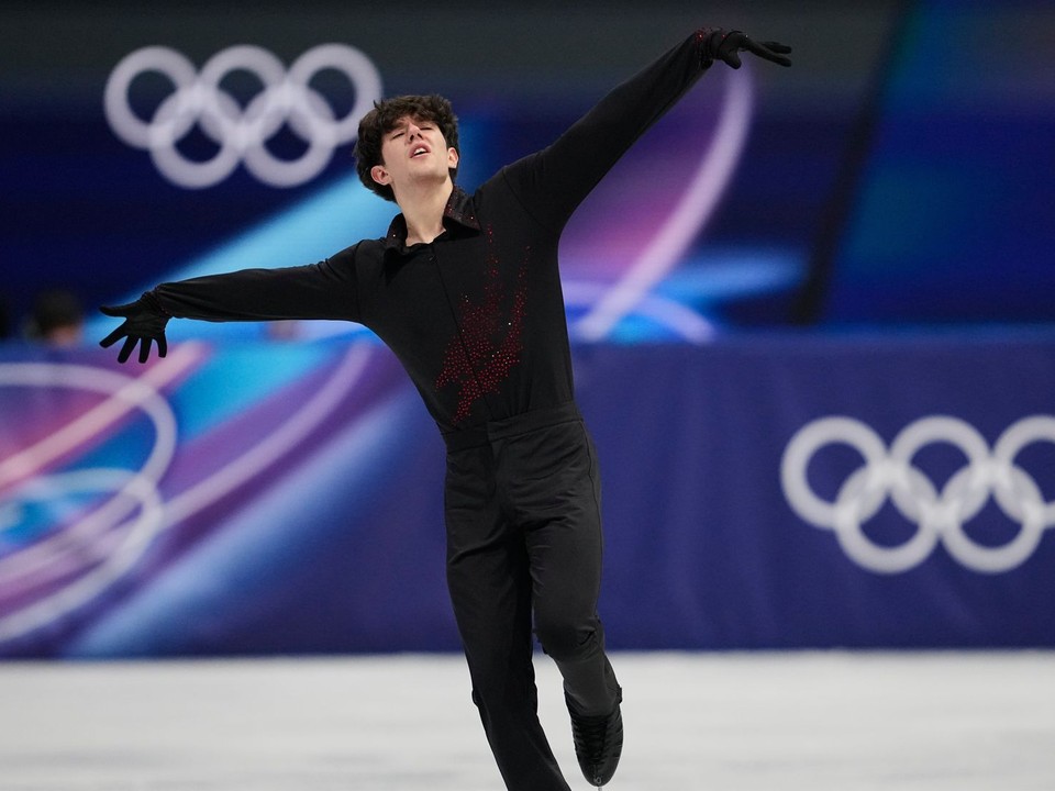 Adam Hagara počas krátkeho programu na zimnej olympiáde 2026 v Miláne.