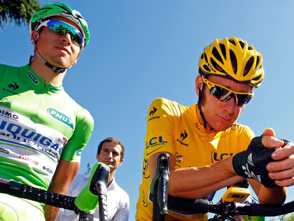 Peter Sagan (vľavo) a Bradley Wiggins počas Tour de France 2012. 