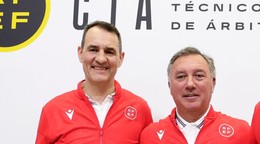 Clos Gómez (vľavo).