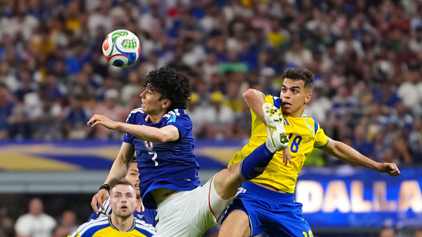 Fotka zo zápasu Japonsko - Švédsko na MS vo futbale 2026.