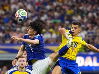 Fotka zo zápasu Japonsko - Švédsko na MS vo futbale 2026.
