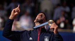 Srbský tenista Novak Djokovič získal zlatú medailu na OH 2024.