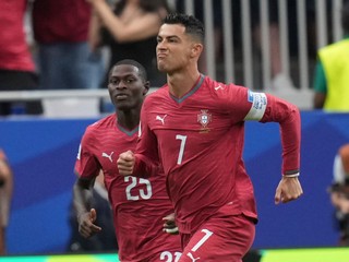 Cristiano Ronaldo oslavuje gól v zápase Portugalsko - Uzbekistan na MS vo futbale 2026. 