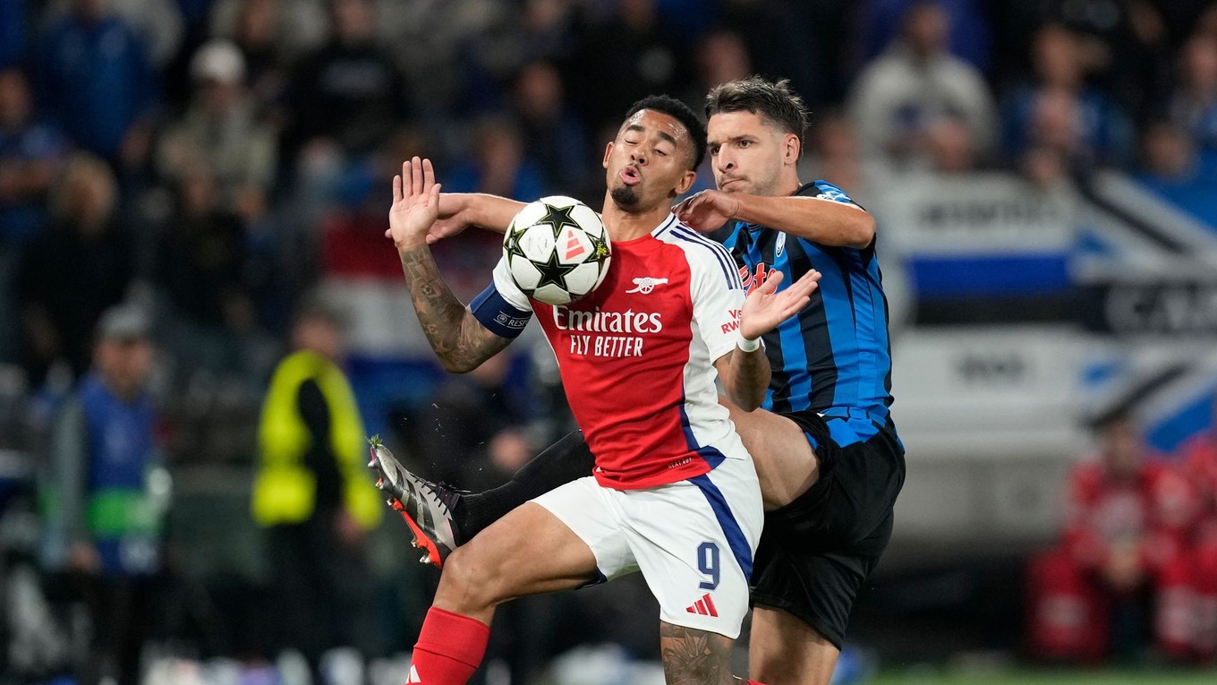 Gabriel Jesus v drese Arsenalu.
