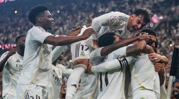 Radosť hráčov Realu Madrid po postupe do finále Španielskeho superpoháru.