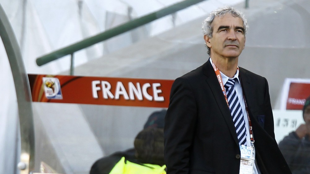 Známy tréner sa vracia po desaťročí. Domenech bude zachraňovať tím v Ligue 1