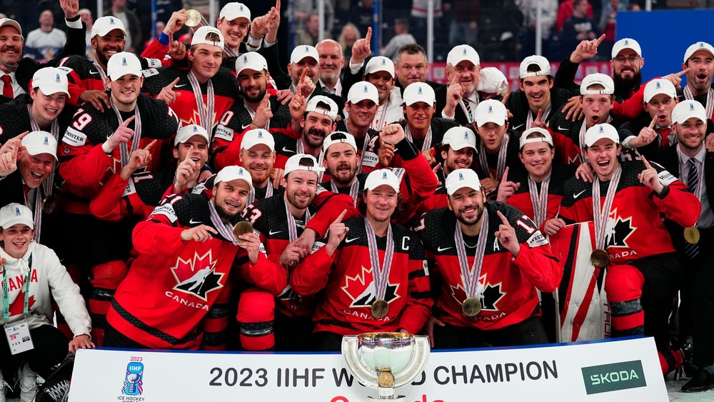 Kanada sa vrátila na hokejový trón. Pomohlo aj zaváhanie so Slovenskom, tvrdia hráči