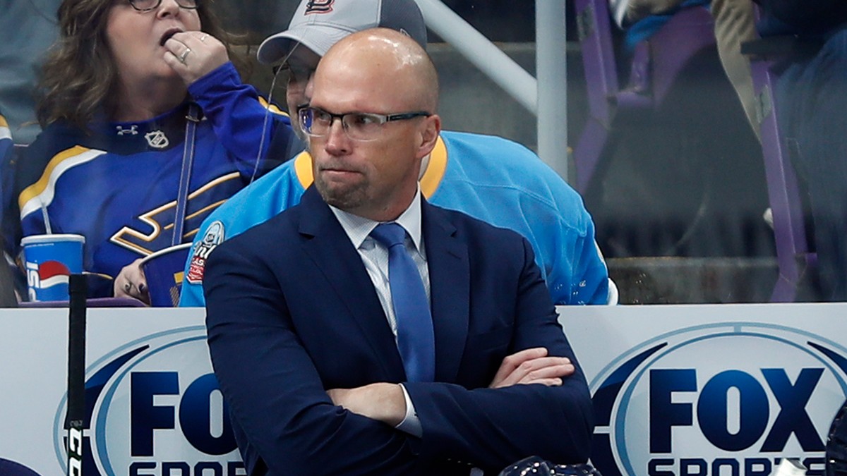 NHL: Mike Yeo skončil ako asistent trénera Vancouver Canucks