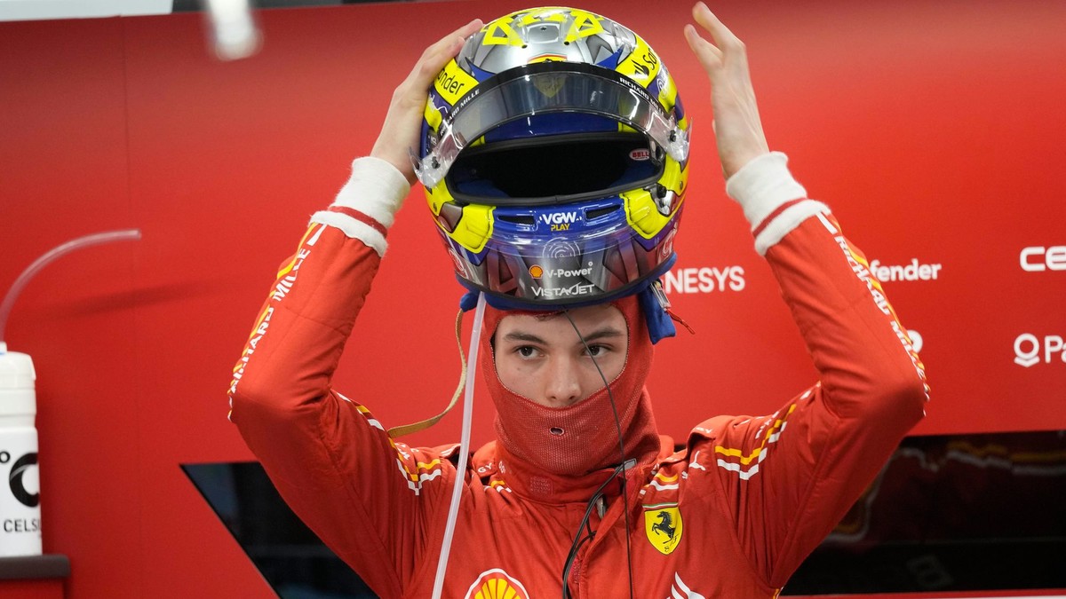 Mladík z Ferrari zaujal svet F1. Jazdil vyspelo vo veku, v akom Hamilton nebol pripravený