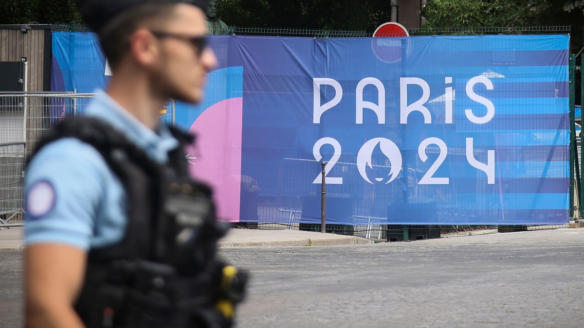 Paríž sľubuje hry, aké ešte neboli. Olympiádu pre masy budú strážiť policajti aj tajní agenti