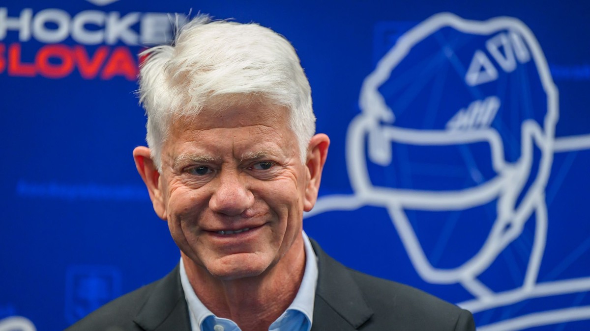 Franz Reindl Elected New IIHF President After Narrow Win Over Petr Bříza