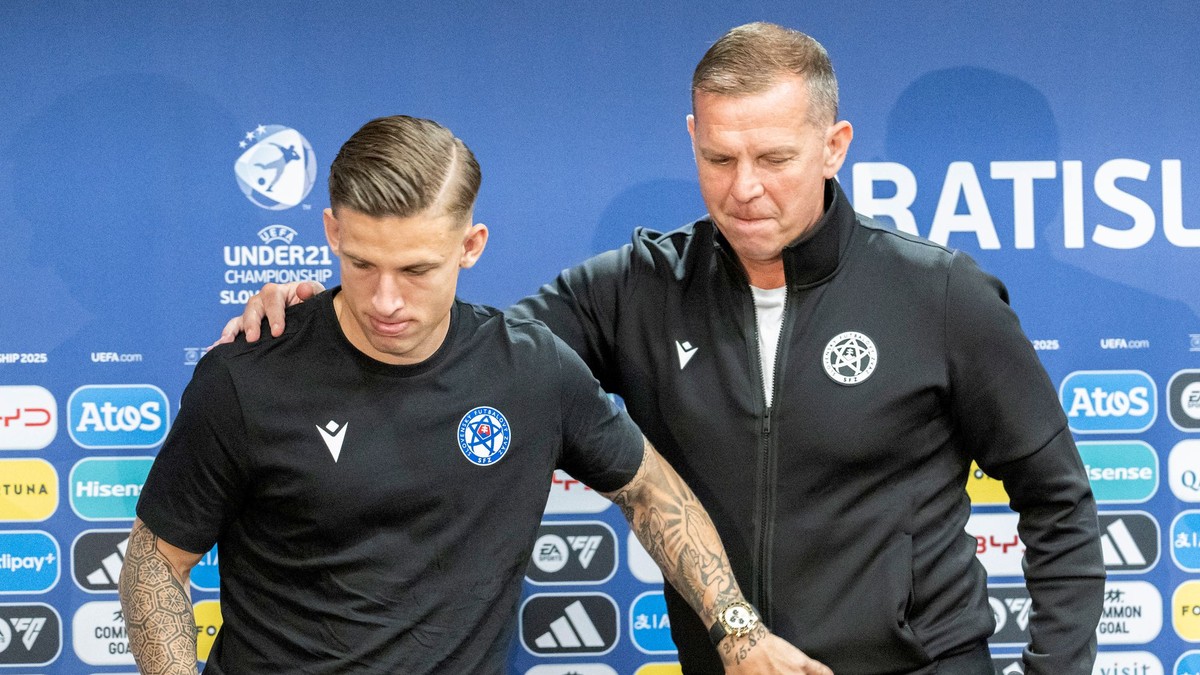 Kvalitu sme mali, výsledky nie, tvrdí tréner Slovákov. Chce, aby diváci po zápase tlieskali