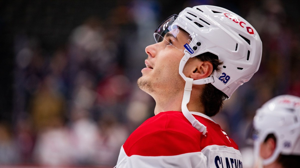 VIDEO: Slafkovský predviedol krásnu akciu. Spomienka na rivalitu sa skončila debaklom