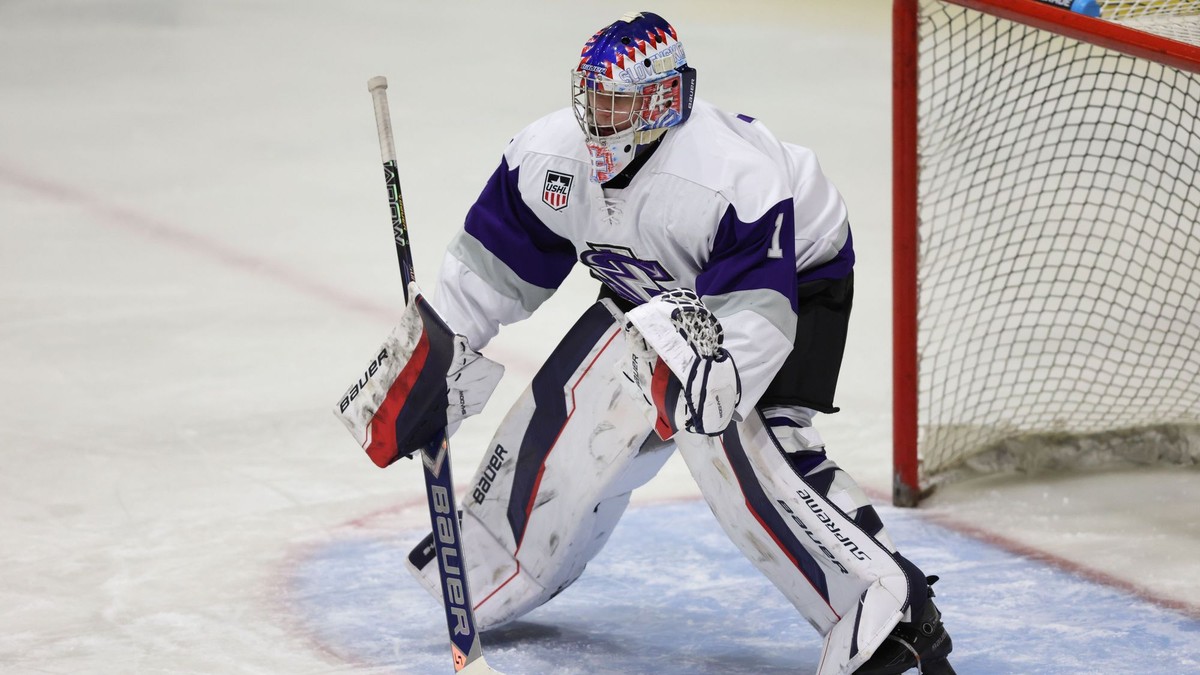 Druhýkrát v sezóne najlepším talentovaný Slovák. Nepustil za seba ani jeden puk