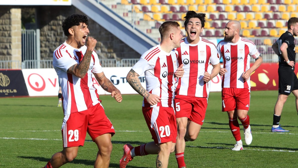 Banská Bystrica spečatila postup do najvyššej súťaže. Rozhodol triumf nad Starou Ľubovňou