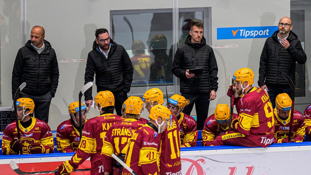 Dukla Trenčín Defeats HK Nitra 5-2 in Tipsport Liga Hockey Match