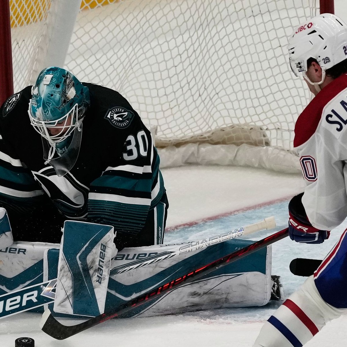 Juraj Slafkovský proti San Jose.