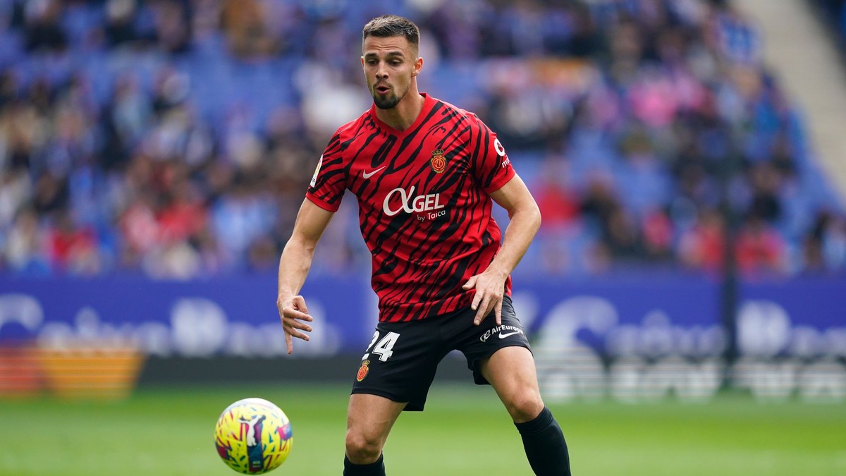 Slovenský obranca Martin Valjent v drese RCD Mallorca.