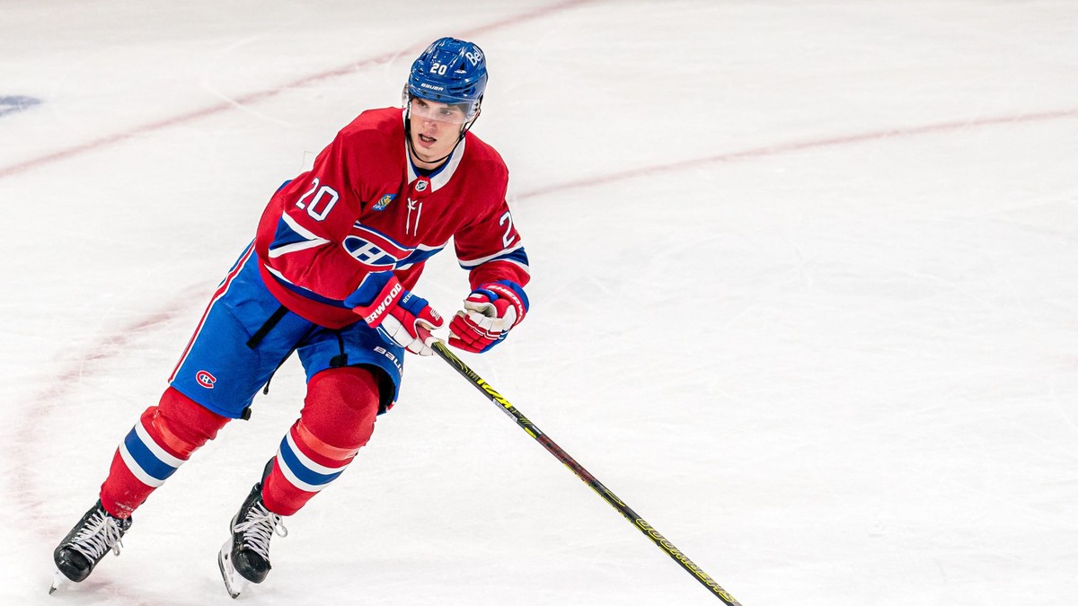 Juraj Slafkovský v drese Montreal Canadiens.