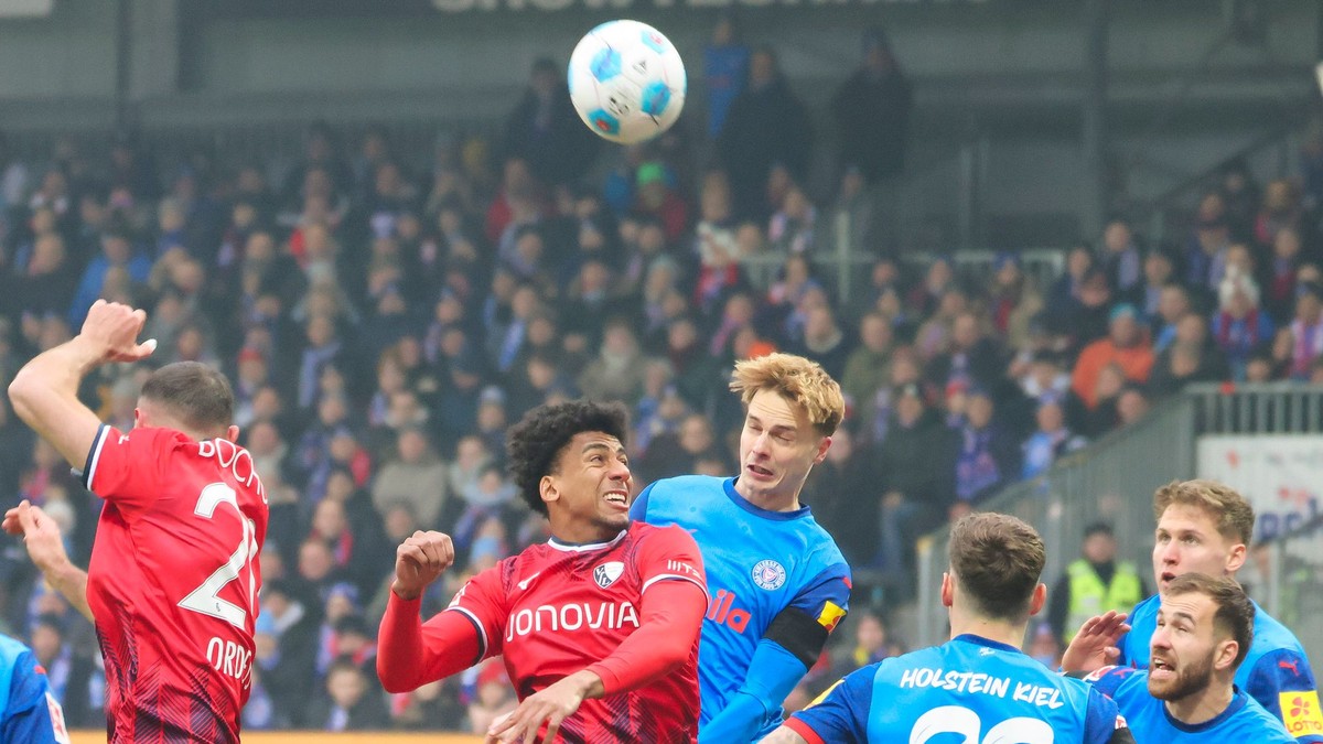 Fotka zo zápasu Holstein Kiel - VfL Bochum.