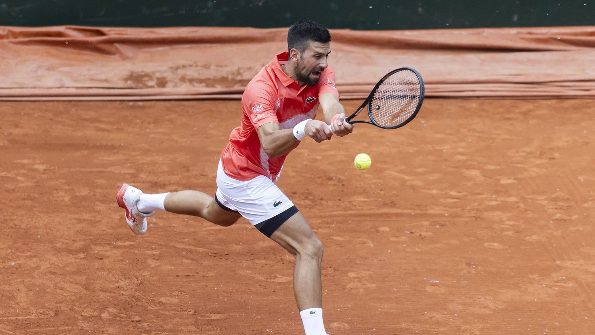 Srbský tenista Novak Djokovič na turnaji ATP v Ženeve.