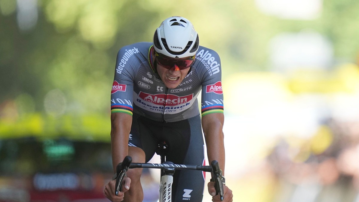 Na snímke je holandský cyklista Mathieu van der Poel. 