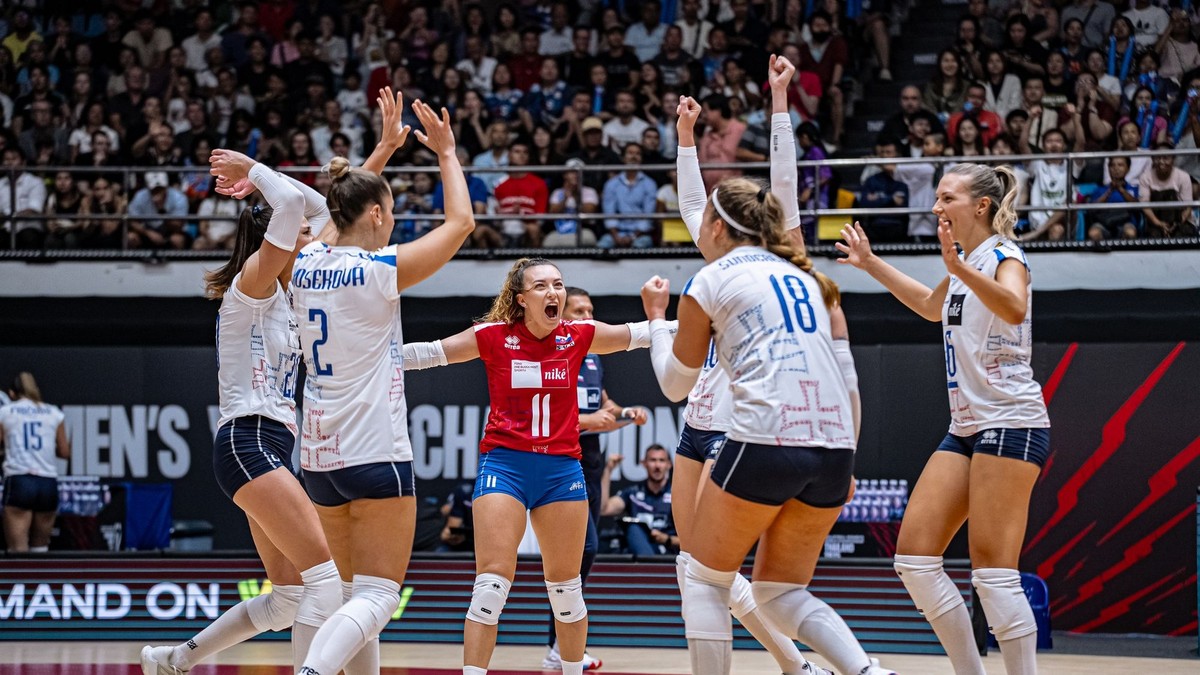 Slovenské volejbalistky sa tešia počas MS v Thajsku 2025.