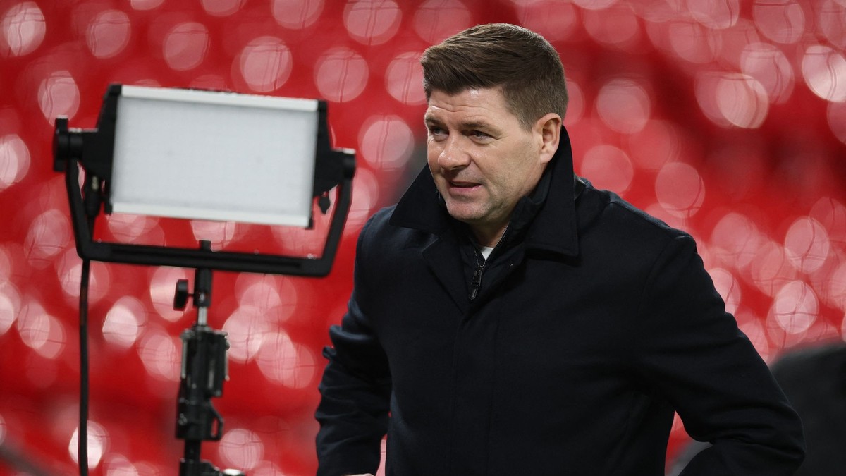 Steven Gerrard.