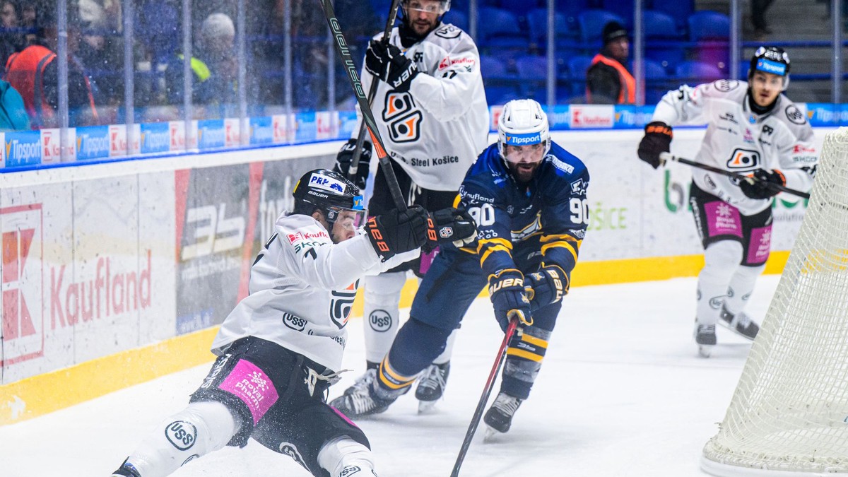 Na snímke vpredu zľava Eduard Šedivý (Košice) a Marek Viedeňský (Spišská Nová Ves).