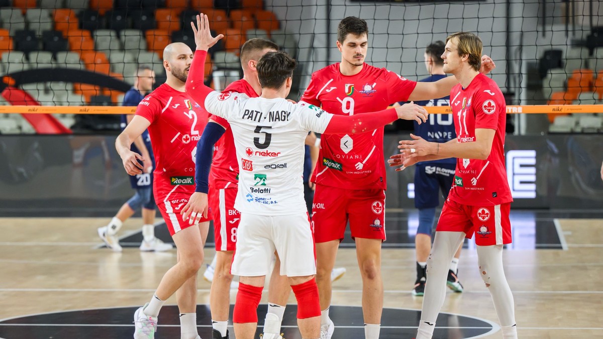 Volejbalisti Komárna