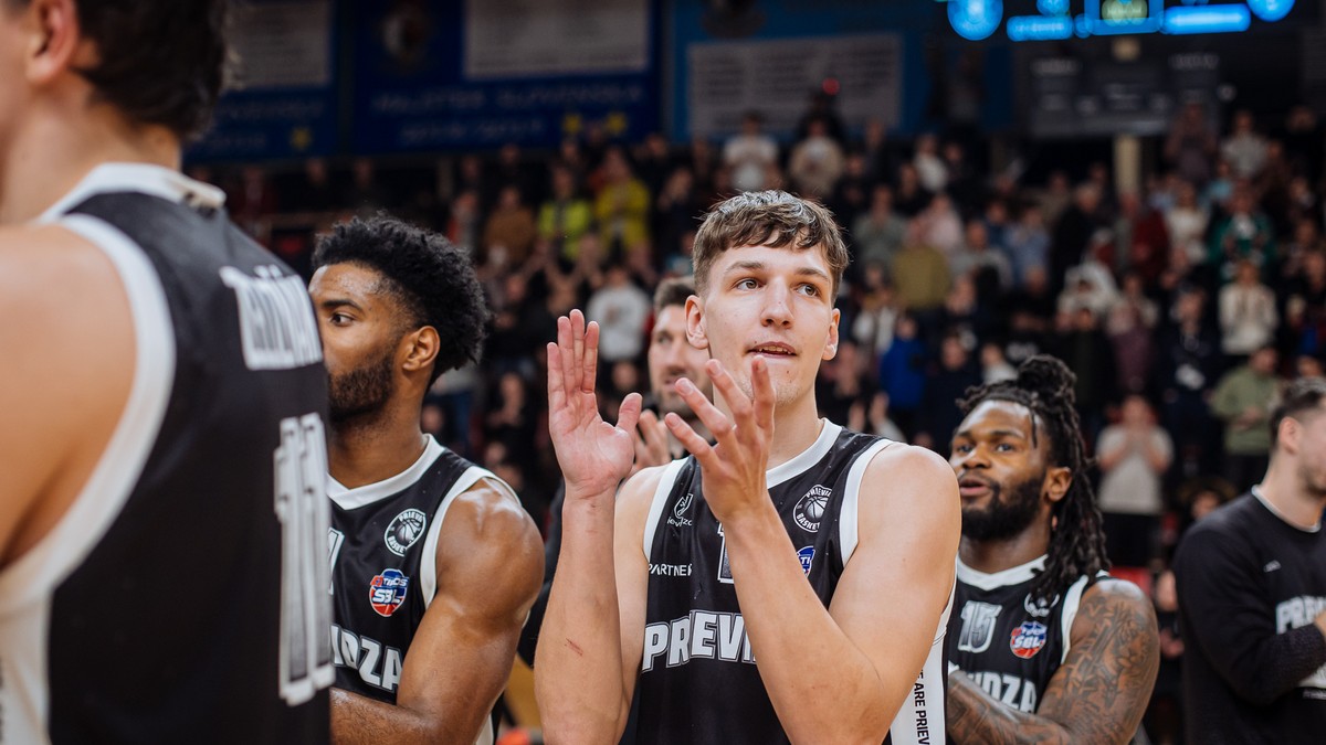 Basketbalisti Prievidze.