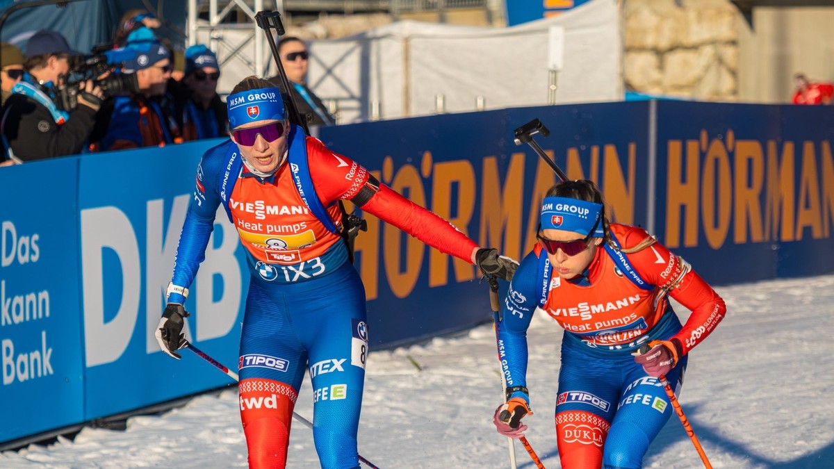 ONLINE: Štafeta žien v Oberhofe - Svetový pohár v biatlone.