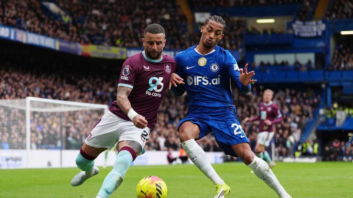 Momentka zo zápasu Burnley - Chelsea.