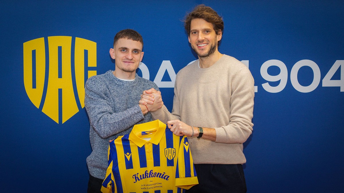 Matúš Kmeť (vľavo)