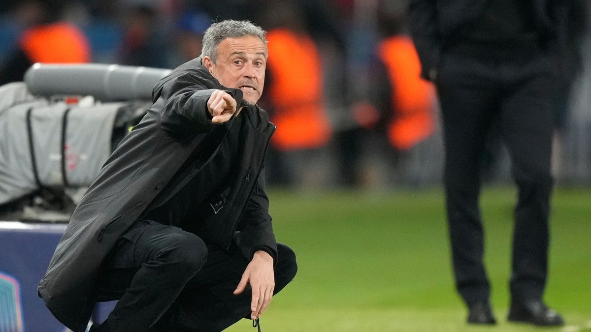 Tréner Luis Enrique.