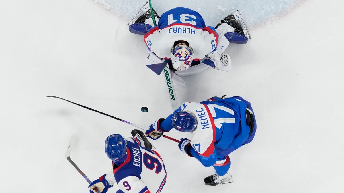 Momentka zo zápasu Slovensko - Fínsko na ZOH 2026.