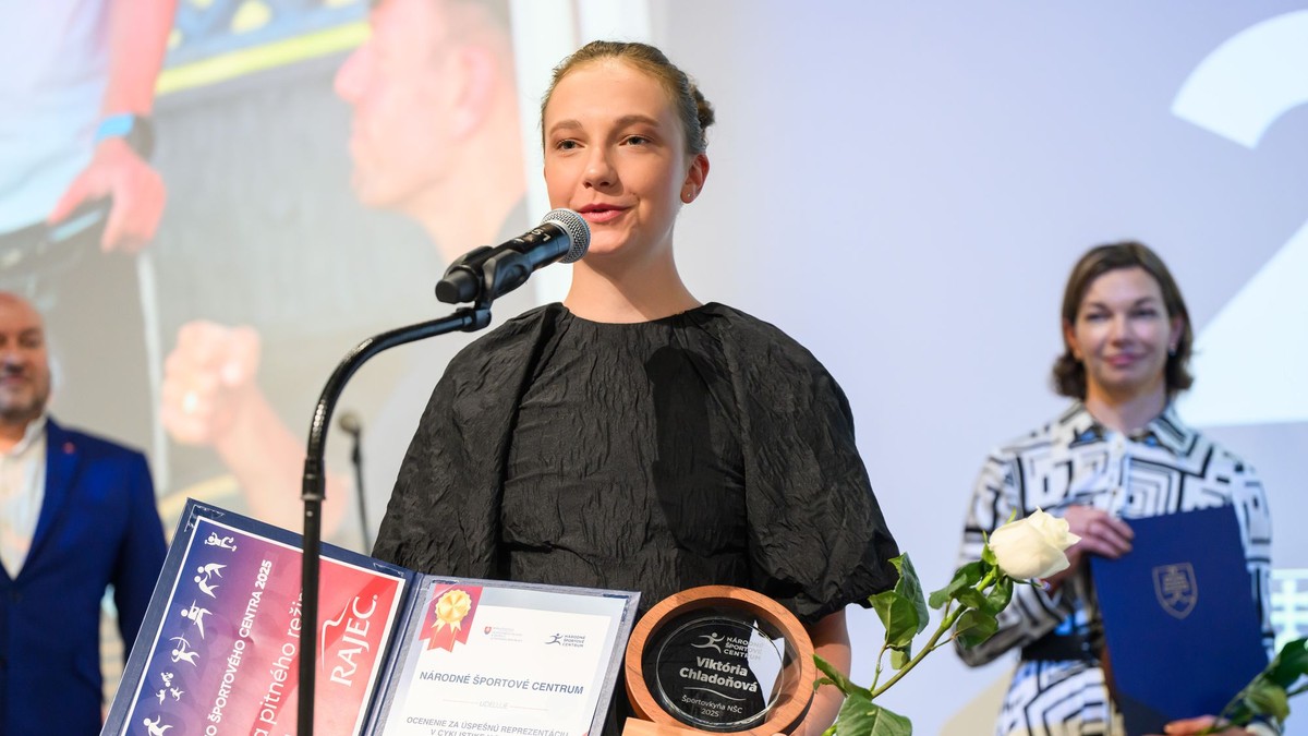 Na snímke cyklistka Viktória Chladoňová počas oceňovania Športovec Národného športového centra 2025 v Bratislave.
