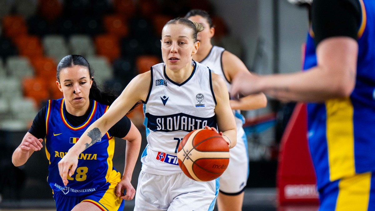 Nikola Dudášová v drese Slovenska.