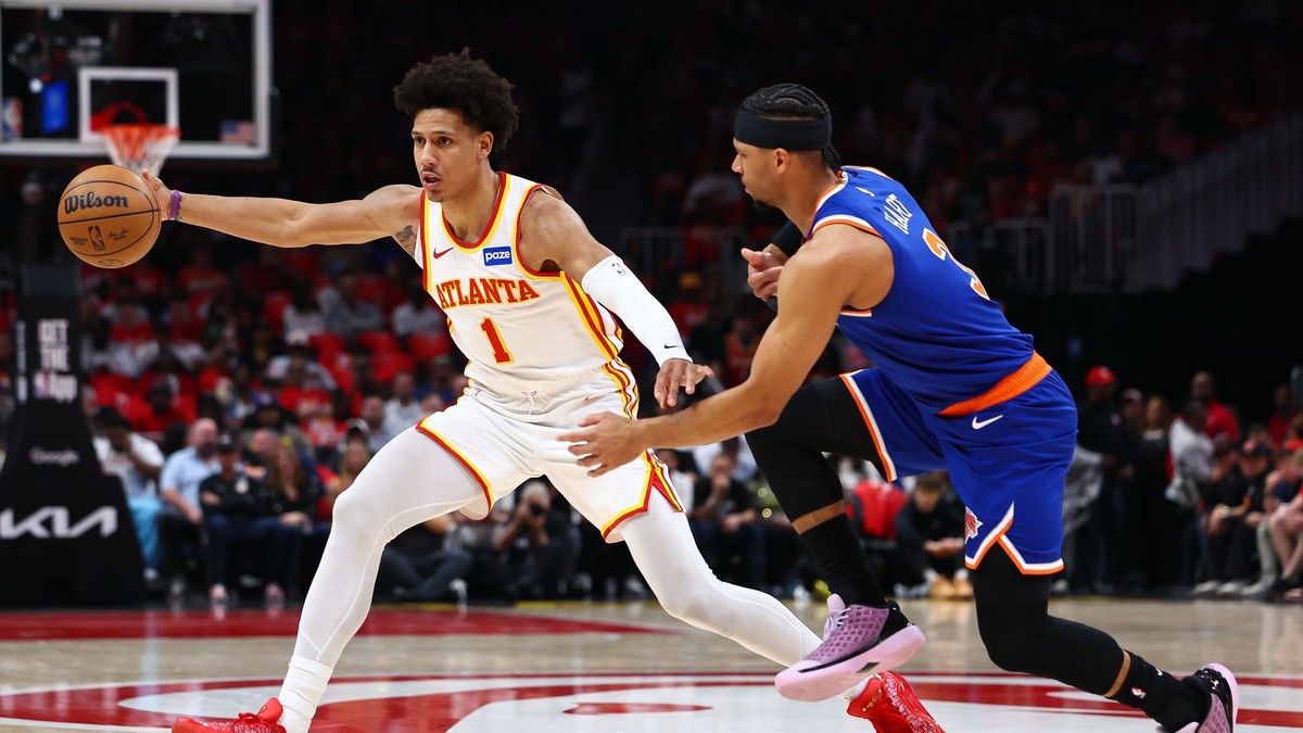 Jalen Johnson a Josh Hart.