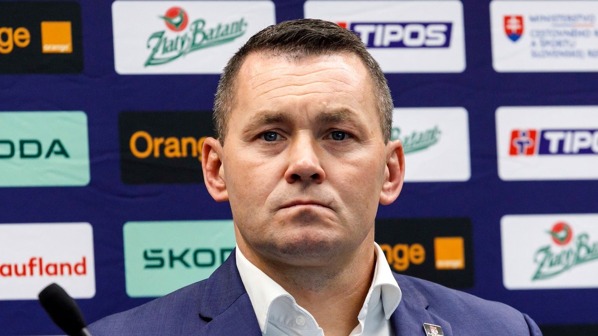 Na snímke generálny sekretár Slovenského zväzu ľadového hokeja (SZĽH) Miroslav Lažo.