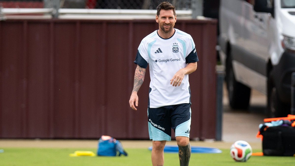 Lionel Messi počas tréningu Argentíny pred MS.