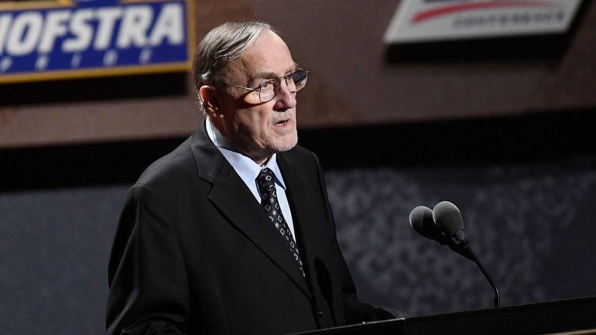 Rick Adelman. 